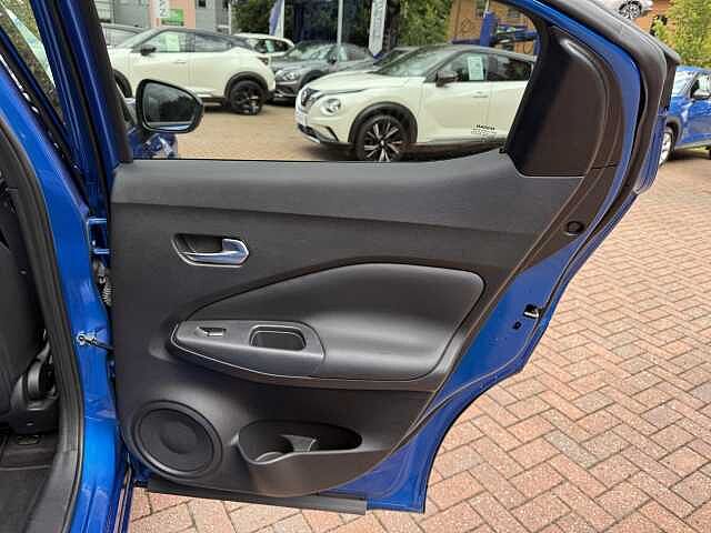 Nissan Juke 1.6 Hybrid Tekna 5dr Auto