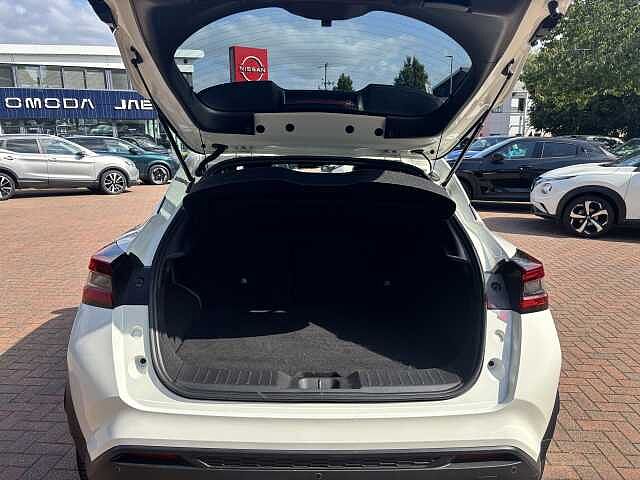 Nissan Juke 1.6 Hybrid Tekna 5dr Auto