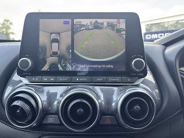 Nissan Juke 1.6 Hybrid Tekna 5dr Auto