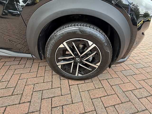 Nissan Juke 1.0 DiG-T N-Connecta 5dr