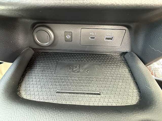 Nissan Juke 1.0 DiG-T N-Connecta 5dr