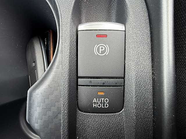 Nissan Juke 1.0 DiG-T N-Connecta 5dr