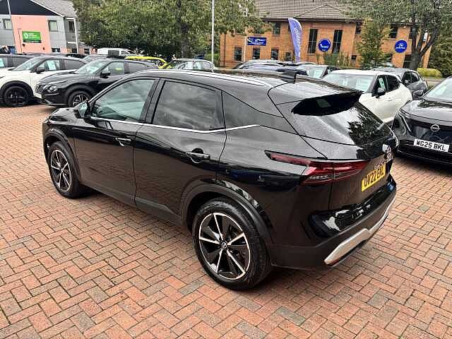 Nissan Qashqai 1.3 DiG-T MH Tekna 5dr