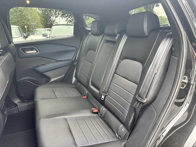 Nissan Qashqai 1.3 DiG-T MH Tekna 5dr