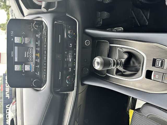 Nissan Qashqai 1.3 DiG-T MH Tekna 5dr