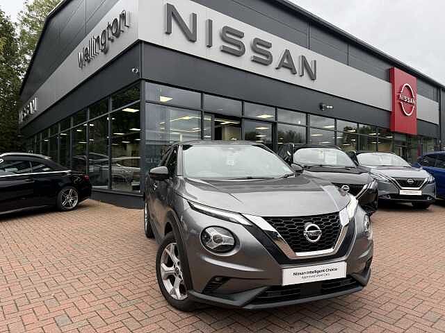 Nissan Juke 1.0 DiG-T N-Connecta 5dr DCT