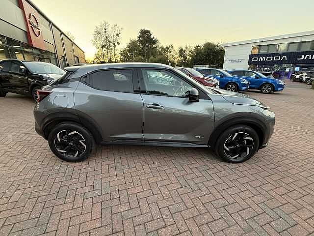 Nissan Juke 1.6 Hybrid N-Connecta 5dr Auto