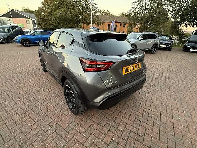 Nissan Juke 1.6 Hybrid N-Connecta 5dr Auto