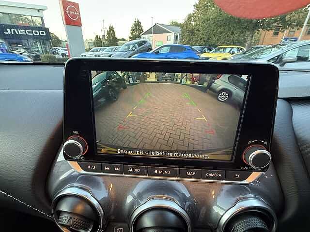 Nissan Juke 1.6 Hybrid N-Connecta 5dr Auto