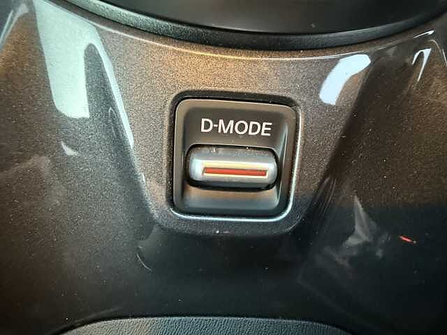 Nissan Juke 1.6 Hybrid N-Connecta 5dr Auto