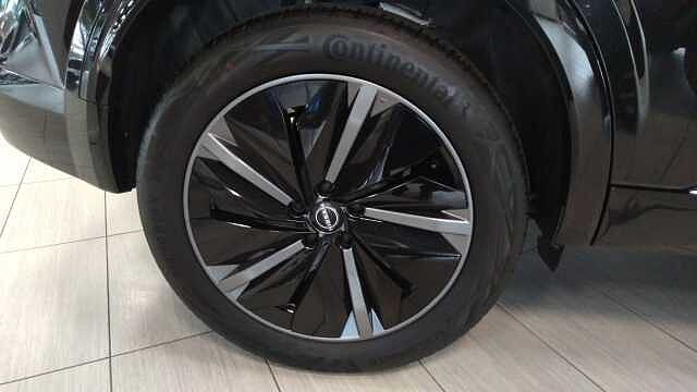 Nissan Qashqai 1.3 DiG-T MH Tekna 5dr