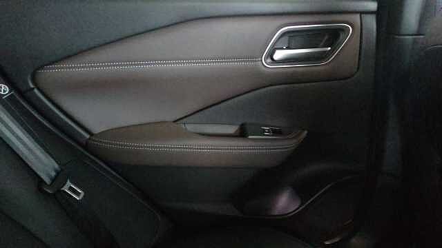 Nissan Qashqai 1.3 DiG-T MH Tekna 5dr