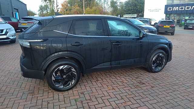 Nissan Qashqai 1.3 DiG-T MH N-Connecta 5dr