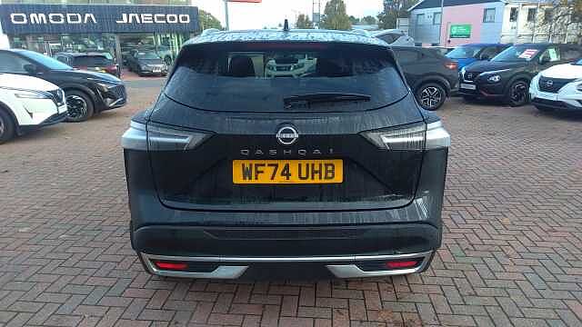 Nissan Qashqai 1.3 DiG-T MH N-Connecta 5dr