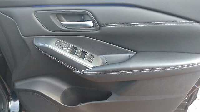 Nissan Qashqai 1.3 DiG-T MH N-Connecta 5dr