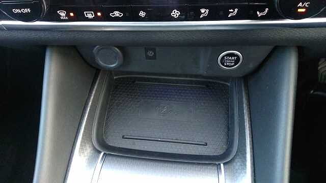 Nissan Qashqai 1.3 DiG-T MH N-Connecta 5dr