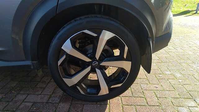 Nissan Juke 1.6 Hybrid Tekna 5dr Auto