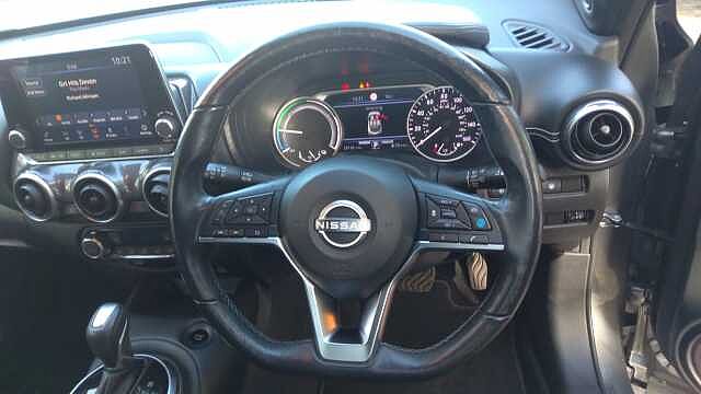 Nissan Juke 1.6 Hybrid Tekna 5dr Auto
