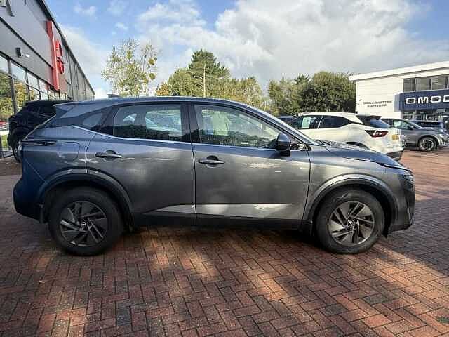 Nissan Qashqai 1.3 DiG-T MH Acenta Premium 5dr