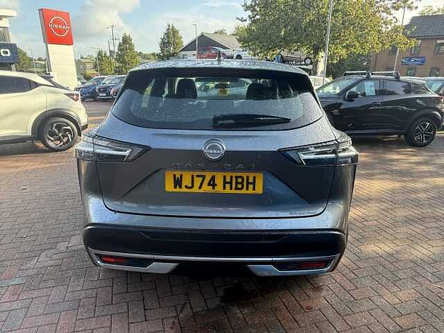 Nissan Qashqai 1.3 DiG-T MH Acenta Premium 5dr