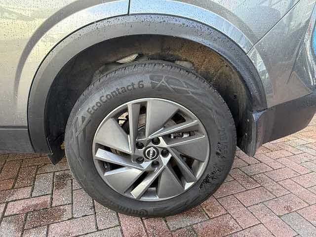 Nissan Qashqai 1.3 DiG-T MH Acenta Premium 5dr