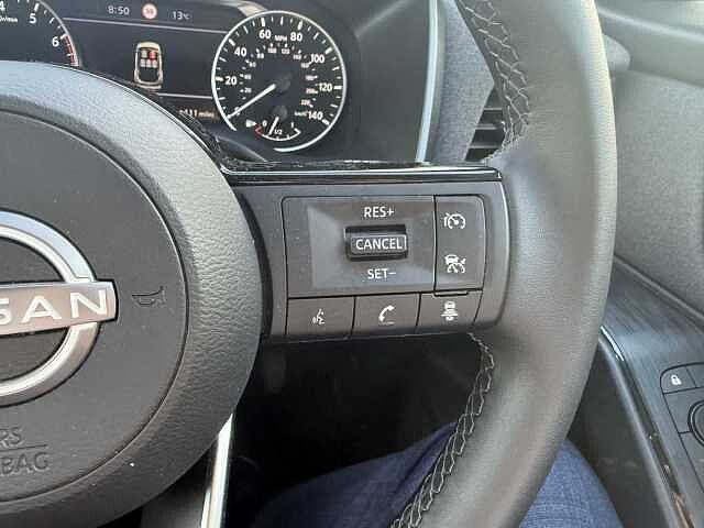 Nissan Qashqai 1.3 DiG-T MH Acenta Premium 5dr