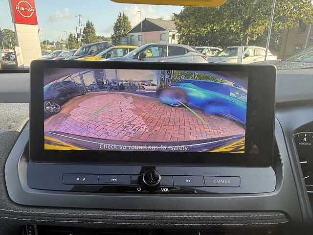 Nissan Qashqai 1.3 DiG-T MH Acenta Premium 5dr