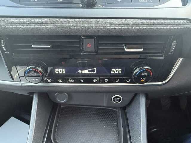 Nissan Qashqai 1.3 DiG-T MH Acenta Premium 5dr