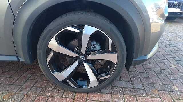 Nissan Juke 1.6 Hybrid Tekna 5dr Auto