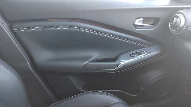 Nissan Juke 1.6 Hybrid Tekna 5dr Auto