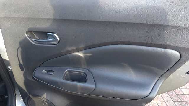 Nissan Juke 1.6 Hybrid Tekna 5dr Auto