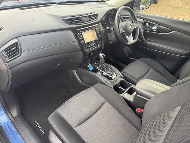 Nissan X-trail Station Wagon 1.3 DiG-T N-Connecta 5dr DCT