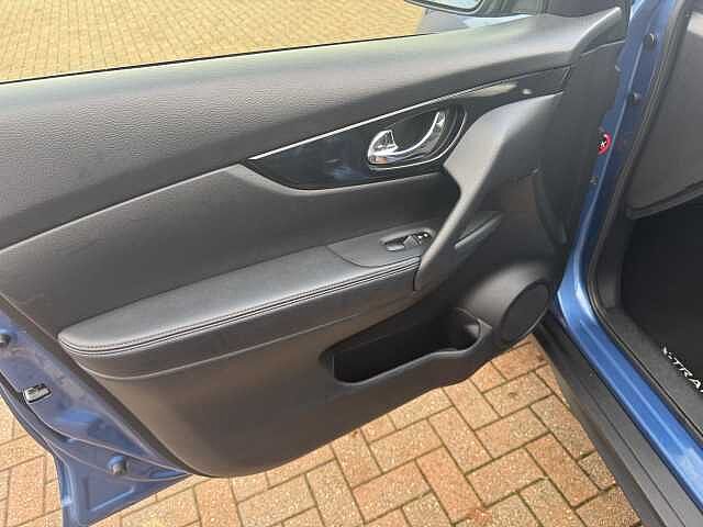 Nissan X-trail Station Wagon 1.3 DiG-T N-Connecta 5dr DCT