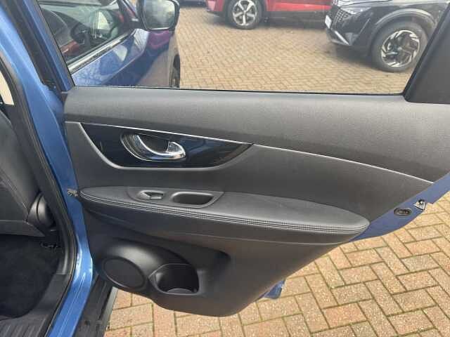 Nissan X-trail Station Wagon 1.3 DiG-T N-Connecta 5dr DCT