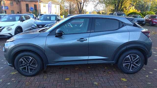 Nissan Juke 1.0 DiG-T N-Connecta 5dr DCT
