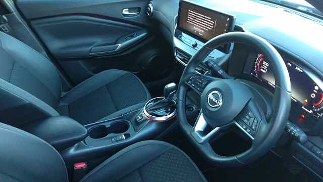 Nissan Juke 1.0 DiG-T N-Connecta 5dr DCT