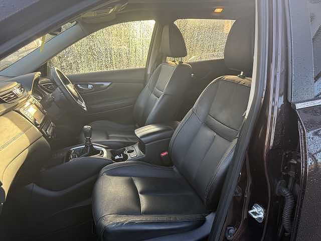 Nissan X-trail Station Wagon 1.6 dCi Tekna 5dr