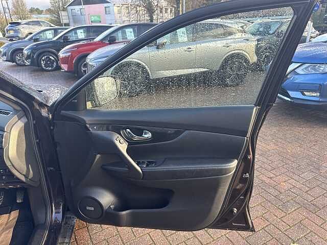 Nissan X-trail Station Wagon 1.6 dCi Tekna 5dr