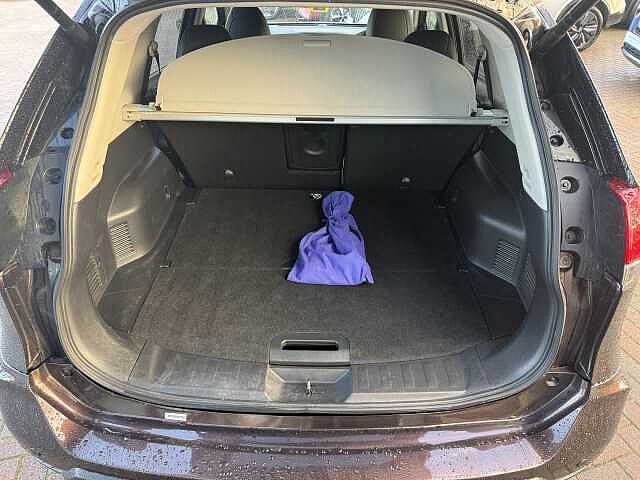 Nissan X-trail Station Wagon 1.6 dCi Tekna 5dr