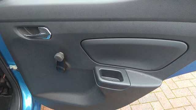 Nissan Micra 1.0 IG-T 92 Acenta 5dr