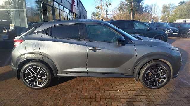 Nissan Juke 1.6 Hybrid N-Connecta 5dr Auto