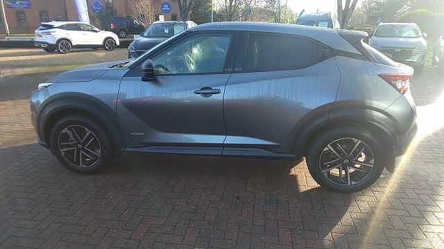 Nissan Juke 1.6 Hybrid N-Connecta 5dr Auto