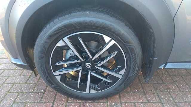 Nissan Juke 1.6 Hybrid N-Connecta 5dr Auto