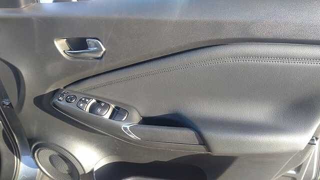 Nissan Juke 1.6 Hybrid N-Connecta 5dr Auto