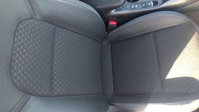 Nissan Juke 1.6 Hybrid N-Connecta 5dr Auto