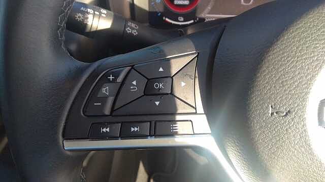 Nissan Juke 1.6 Hybrid N-Connecta 5dr Auto