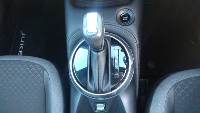 Nissan Juke 1.6 Hybrid N-Connecta 5dr Auto