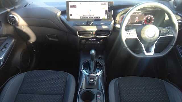 Nissan Juke 1.6 Hybrid N-Connecta 5dr Auto