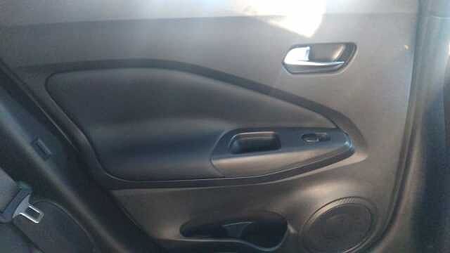 Nissan Juke 1.6 Hybrid N-Connecta 5dr Auto