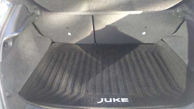 Nissan Juke 1.6 Hybrid N-Connecta 5dr Auto